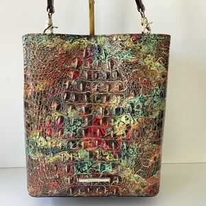 BRAHMIN Amelia Melbourne Large Bucket Bag Embossed Croc NEW CONDITION